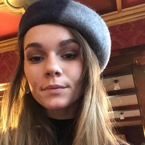 Meet your Posher, Rachel